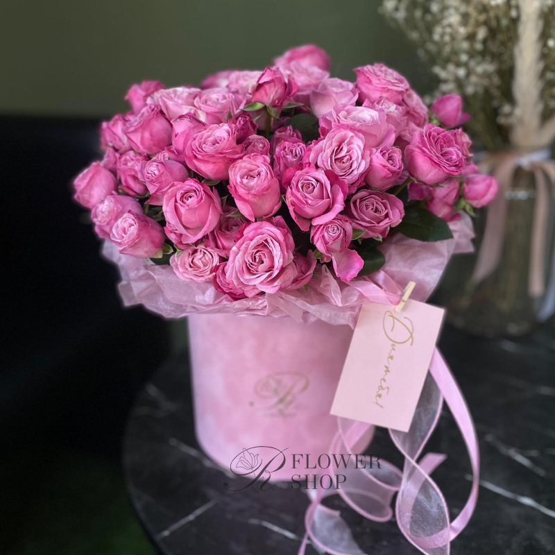 Букет кремовых роз «Прикосновение нежности»