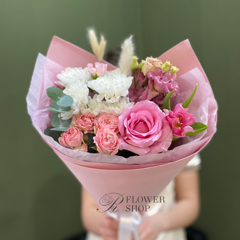 Букет из розовых роз &laquo;Баунти&raquo;