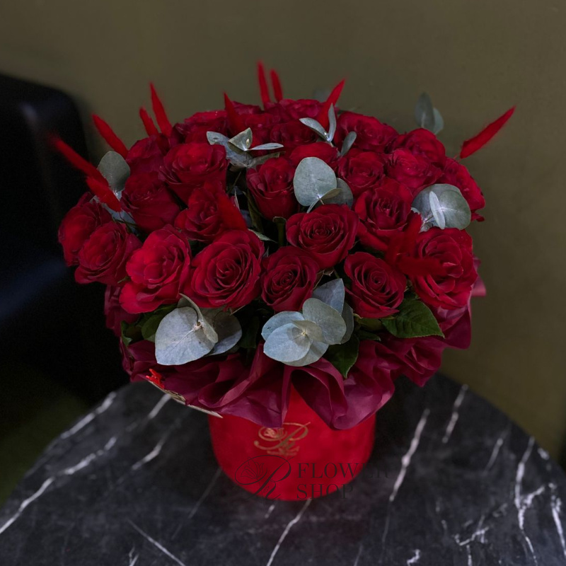 Композиция в коробке &laquo;Париж&raquo;