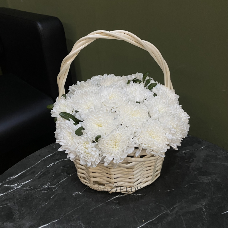 Цветы в коробке «Счастливое мгновение»